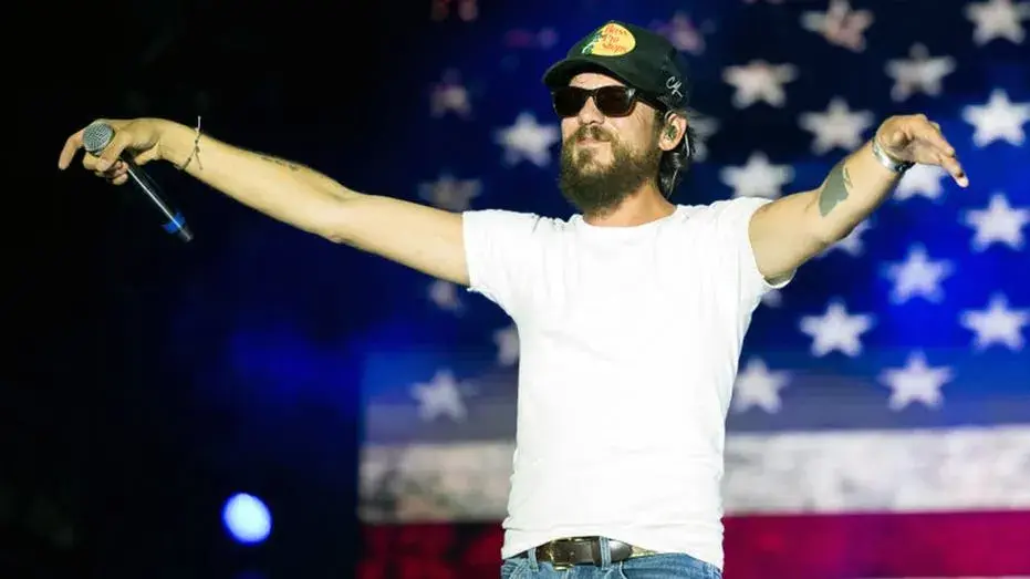 Chris Janson has a message for hunting critics as country stars face social media backlash
