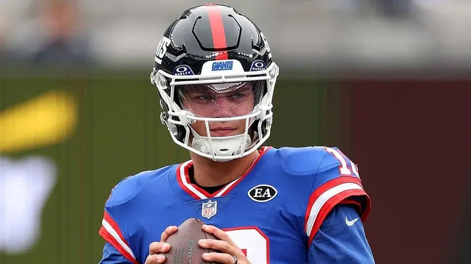Giants bench Jameis Winston, will start JJ McCarthy weeks after trading for him: report