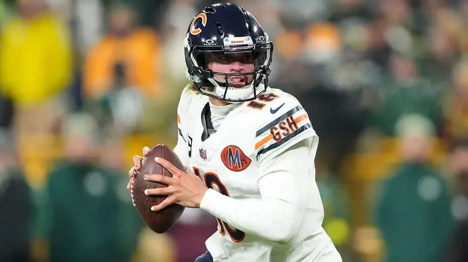 Bears vs. Patriots Thursday Night Football preview and why the over 50.5 is the best play