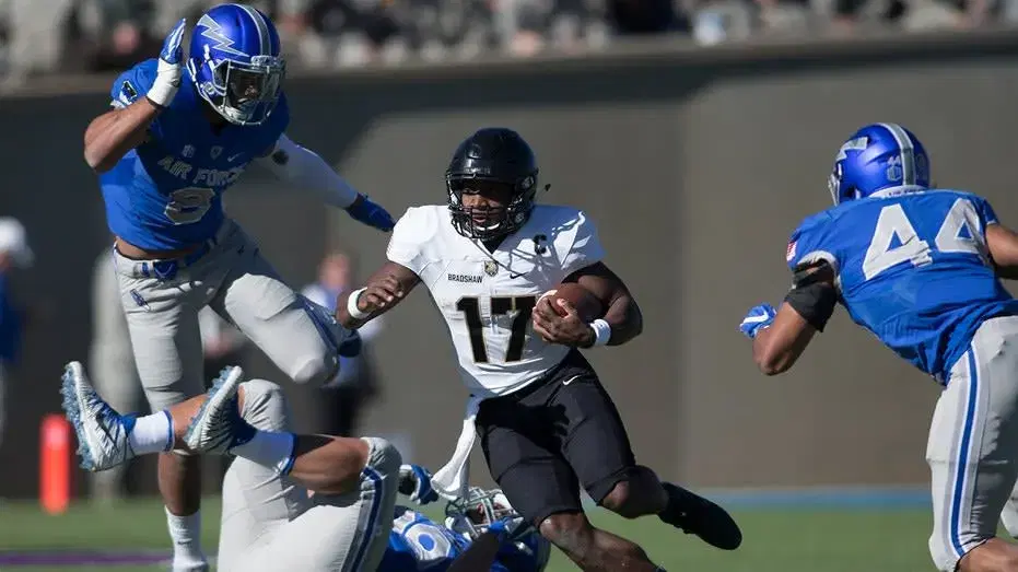 FOX Sports to honor military ahead of Veterans Day with two-day salute during college football, NFL coverage