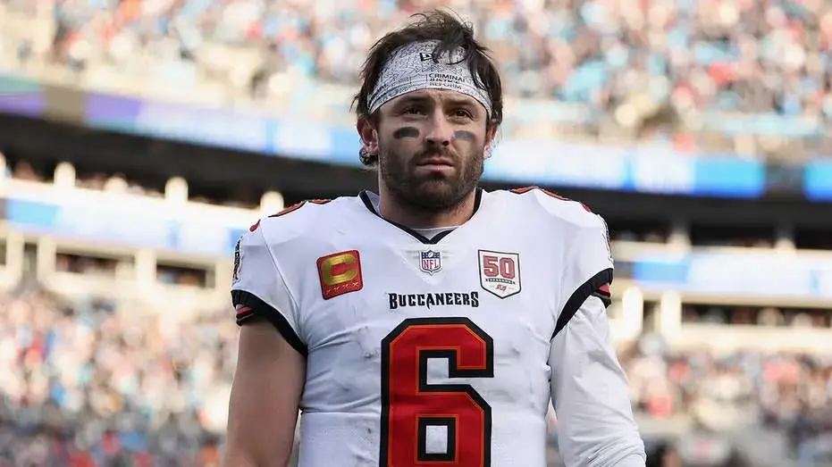 Buccaneers collect two freakish first-half scores to dominate Panthers – and, oh, Baker Mayfield is back