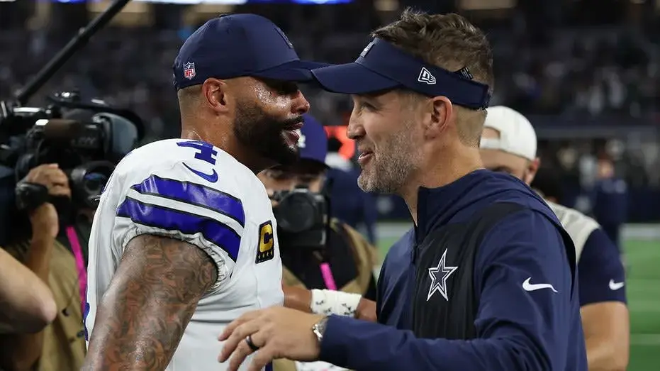 Cowboys favored by 4.5 points as injury-ravaged Eagles face 'Monday Night Football' crisis