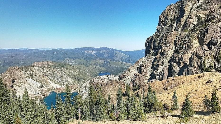 Stranded hikers cling to steep California mountain ridge as helicopter crew swoops in
