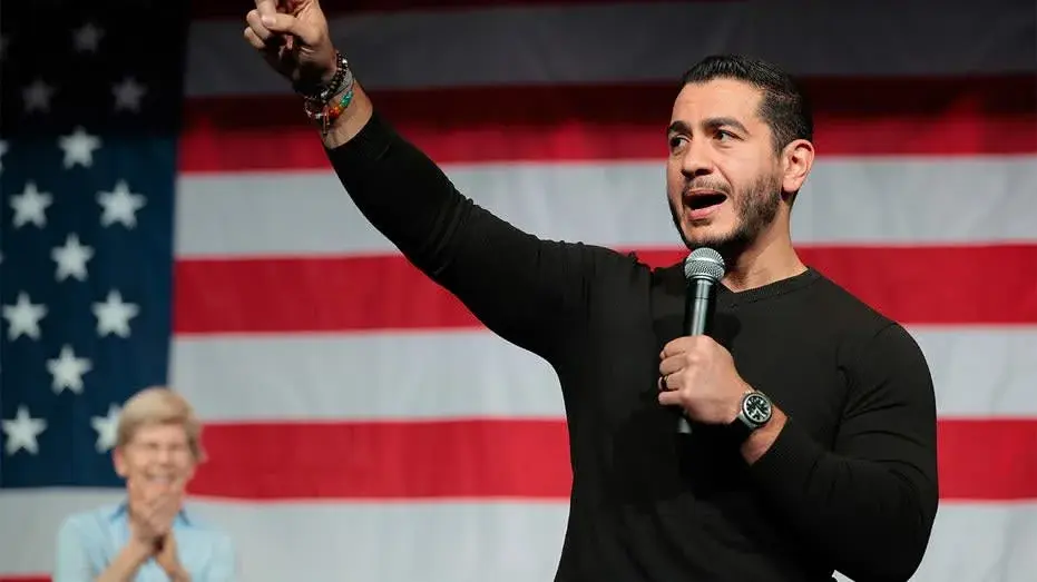 El-Sayed rallygoers urge 'major change,' cash handouts to fight cost crisis
