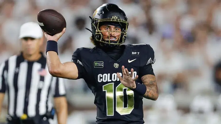 Colorado Buffaloes quarterback Julian Lewis recovering in hospital after medical emergency