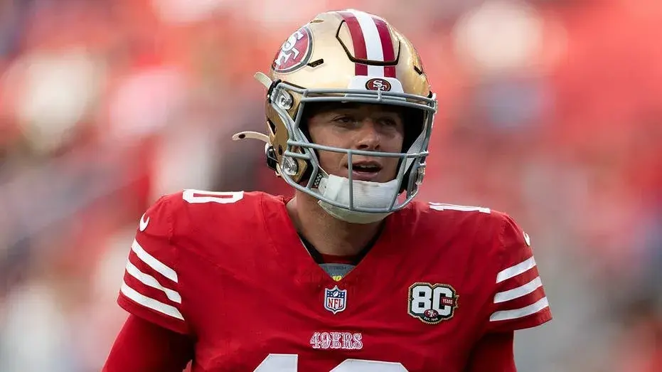 George Kittle's wife calls Mac Jones' eating habits his biggest dating 'red flag'