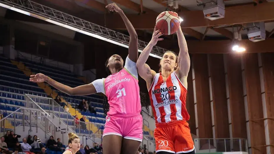 French trans phenom Julie Tétart's performance against top WNBA prospect's team proves a point