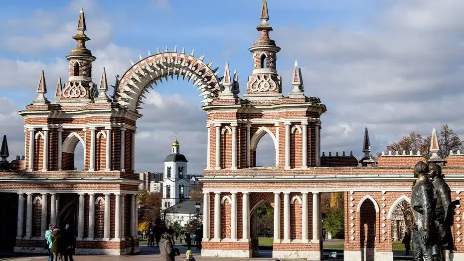 US Embassy warns of credible 'mass casualty' threat at popular Moscow tourist attraction